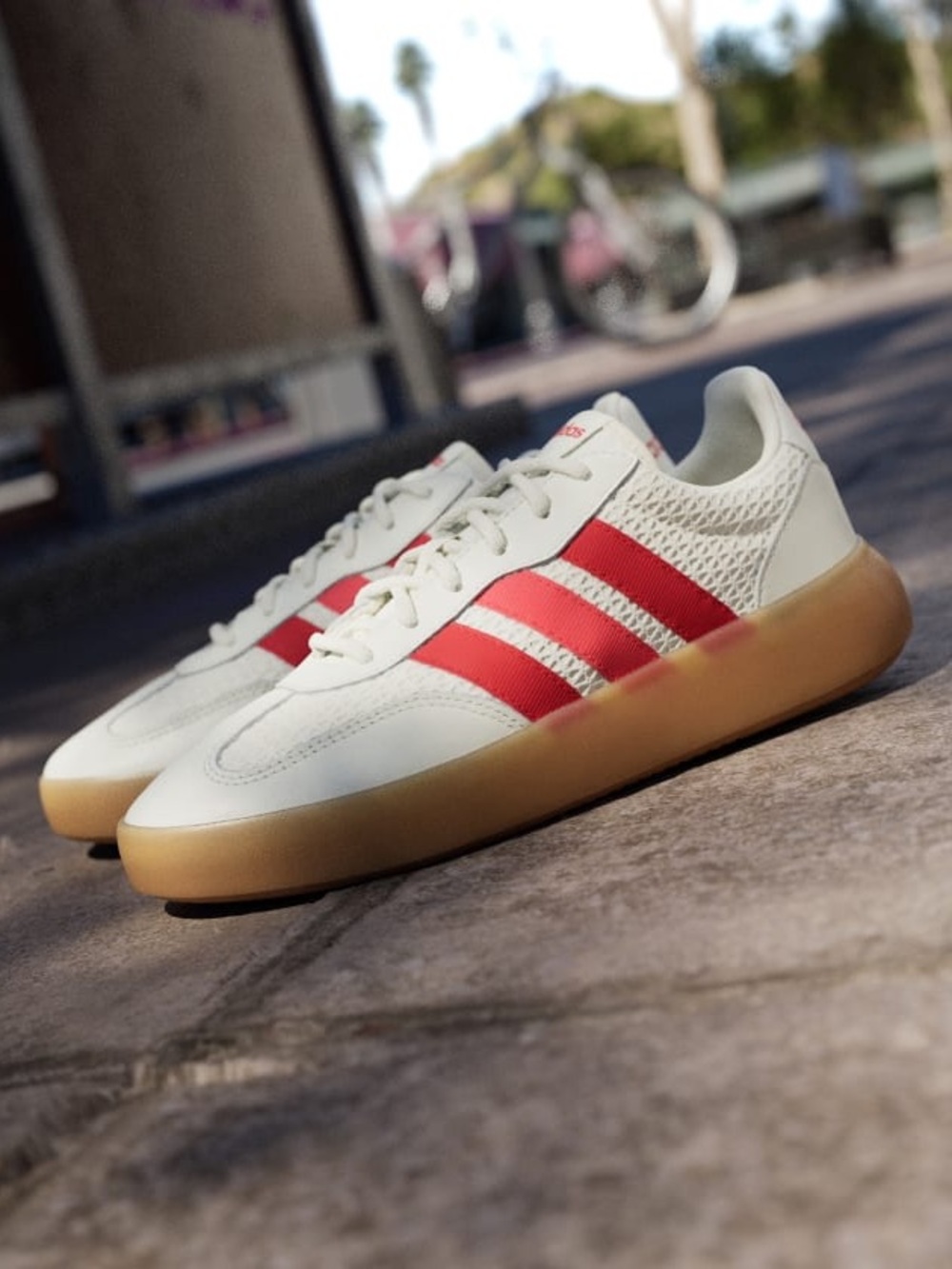 Adidas BARREDA DECODE SHOES Women’s White Sneakers with Red pink Stripes